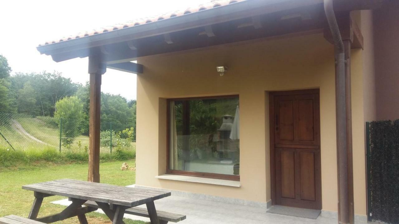 Apartamentos La Senda San Juan de Parres Exterior photo