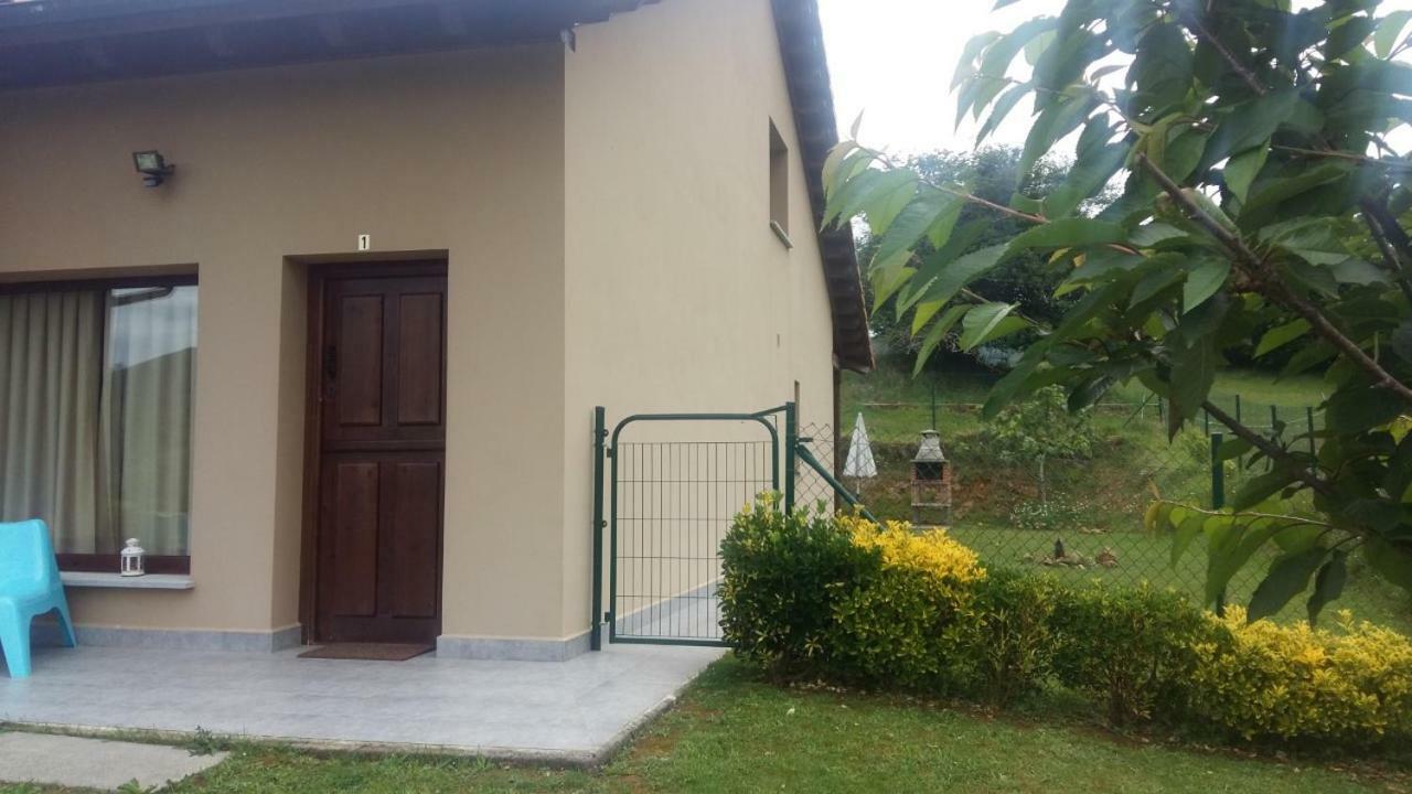 Apartamentos La Senda San Juan de Parres Exterior photo